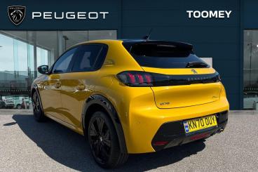 SPOTICAR Peugeot 208 1.2 Puretech Gt Line Euro 6 (s/s) 5dr Used Car - Hatchback Petrol Yellow - Basildon - 1200619965_3