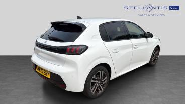SPOTICAR Peugeot 208 1.2 Puretech Allure Euro 6 (s/s) 5dr Used Car - Hatchback Petrol White - Sale - 1200621909_3