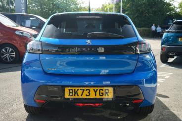 SPOTICAR Peugeot 208 1.2 Puretech Allure Premium + Euro 6 (s/s) 5dr Used Car - Hatchback Petrol Blue - Leamington - 1200623491_4