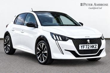 SPOTICAR Peugeot 208 1.2 Puretech Gt Euro 6 (s/s) 5dr Used Car - Hatchback Petrol White - Castleford - 1200625645_1