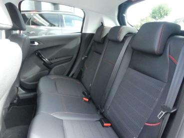 SPOTICAR Peugeot 208 1.2 Puretech Gpf Gt Line Euro 6 (s/s) 5dr Used Car - Hatchback Petrol Red - Devizes - 1200625981_5