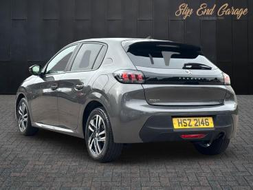 SPOTICAR Peugeot 208 1.2 Puretech Active Premium + Euro 6 (s/s) 5dr Used Car - Hatchback Petrol Grey - Luton - 1200628878_5
