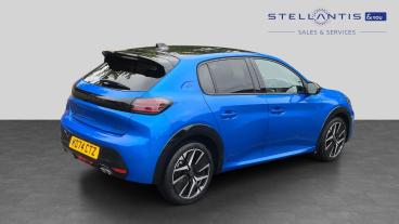 SPOTICAR Peugeot 208 1.2 Gt E-dsc6 Euro 6 (s/s) 5dr Used Car - Hatchback Hybrid Blue - Walton On Thames - 1200632087_3