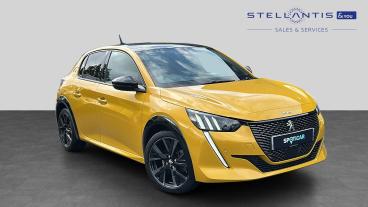 SPOTICAR Peugeot 208 1.2 Puretech Gt Euro 6 (s/s) 5dr Used Car - Hatchback Petrol Yellow - Bristol - 1200640167_1