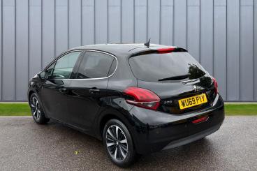 SPOTICAR Peugeot 208 1.2 Puretech Tech Edition Euro 6 (s/s) 5dr Used Car - Hatchback Petrol Black - Dorchester - 1200642298_3