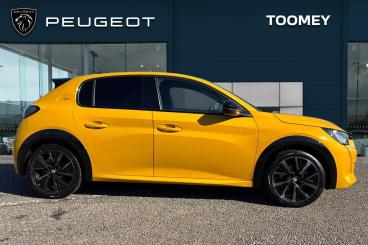 SPOTICAR Peugeot 208 1.2 Puretech Gt Eat Euro 6 (s/s) 5dr Used Car - Hatchback Petrol Yellow - Southend-on-sea - 1200643104_4