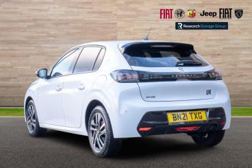 SPOTICAR Peugeot 208 1.2 Puretech Allure Euro 6 (s/s) 5dr Used Car - Hatchback Petrol White - Nuneaton - 1200643495_5