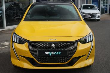 SPOTICAR Peugeot 208 1.2 Puretech Gt Eat Euro 6 (s/s) 5dr Used Car - Hatchback Petrol Yellow - Leamington - 1200643608_4