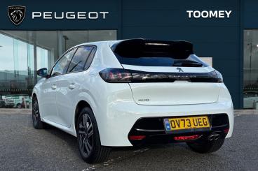 SPOTICAR Peugeot 208 1.2 Puretech Allure Premium + Eat Euro 6 (s/s) 5dr Used Car - Hatchback Petrol White - Southend-on-sea - 1200644276_3
