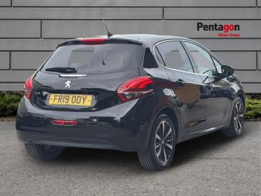 SPOTICAR Peugeot 208 1.2 Puretech Tech Edition Euro 6 (s/s) 5dr Used Car - Hatchback Petrol Black - Scunthorpe - 1200645959_4