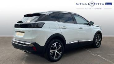 SPOTICAR Peugeot 3008 1.2 Puretech Gt Eat Euro 6 (s/s) 5dr Used Car - Suv Petrol White - Romford - 1200531967_3