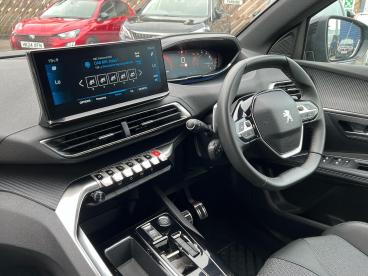 SPOTICAR Peugeot 3008 1.2 Puretech Allure Eat Euro 6 (s/s) 5dr Used Car - Suv Petrol Grey - Romsey - 1200533353_5