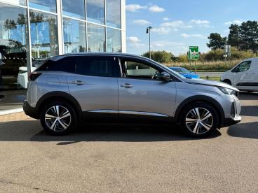 SPOTICAR Peugeot 3008 1.2 Puretech Allure Premium + Eat Euro 6 (s/s) 5dr Used Car - Suv Petrol Grey - Boston - 1200546109_2