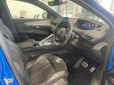 SPOTICAR Peugeot 3008 1.2 Puretech Gt Premium 5dr Eat8 Used Car - Suv Petrol Blue - Bridgend - 1200547184_3