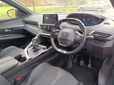 SPOTICAR Peugeot 3008 1.2 Puretech Gt Line Premium Euro 6 (s/s) 5dr Used Car - Suv Petrol Grey - Aylesbury - 1200553589_5