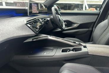 SPOTICAR Peugeot 3008 1.2 Hybrid Gt E-dsc6 Euro 6 (s/s) 5dr Used Car - Suv Hybrid Grey - Dartford - 1200557406_3