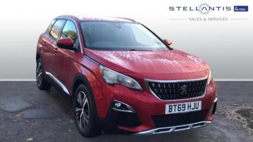 SPOTICAR Peugeot 3008 1.2 Puretech Allure Eat Euro 6 (s/s) 5dr Used Car - Suv Petrol Red - Godalming - 1200559158_1