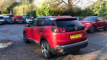 SPOTICAR Peugeot 3008 1.2 Puretech Allure Eat Euro 6 (s/s) 5dr Used Car - Suv Petrol Red - Godalming - 1200559158_5
