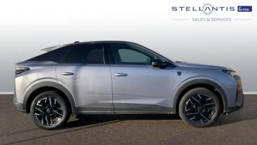 SPOTICAR Peugeot 3008 1.2 Hybrid Gt E-dsc6 Euro 6 (s/s) 5dr Used Car - Suv Hybrid Grey - Crawley - 1200561190_2