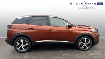 SPOTICAR Peugeot 3008 1.2 Puretech Allure Euro 6 (s/s) 5dr Used Car - Suv Petrol  - Bristol - 1200562697_2