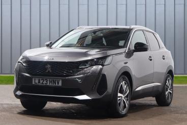 SPOTICAR Peugeot 3008 1.2 Puretech Allure Premium + Eat Euro 6 (s/s) 5dr Used Car - Suv Petrol Grey - Weston-super-mare - 1200567524_4