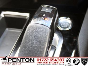 SPOTICAR Peugeot 3008 1.6 13.2kwh Gt E-eat 4wd Euro 6 (s/s) 5dr Used Car - Suv Plug-in Hybrid Grey - Salisbury - 1200568279_4