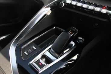 SPOTICAR Peugeot 3008 1.6 13.2kwh Gt E-eat Euro 6 (s/s) 5dr Used Car - Suv Plug-in Hybrid Grey - Walsall - 1200574248_5