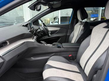 SPOTICAR Peugeot 3008 1.6 13.2kwh Gt Premium E-eat 4wd Euro 6 (s/s) 5dr Used Car - Suv Plug-in Hybrid Blue - Boston - 1200575054_3