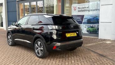 SPOTICAR Peugeot 3008 1.6 13.2kwh Allure Premium + E-eat Euro 6 (s/s) 5d Used Car - Suv Plug-in Hybrid Black - London - 1200578777_5