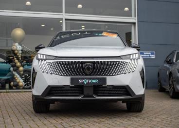 SPOTICAR Peugeot 3008 1.2 Gt E-dsc6 Euro 6 (s/s) 5dr Used Car - Suv Hybrid White - Aldershot - 1200582588_3