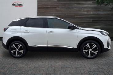 SPOTICAR Peugeot 3008 1.2 Puretech Gt Euro 6 (s/s) 5dr Used Car - Suv Petrol White - Wrexham - 1200584409_2
