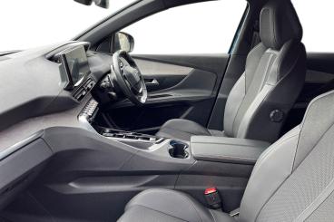 SPOTICAR Peugeot 3008 1.6 14.2kwh Gt E-eat Euro 6 (s/s) 5dr Used Car - Suv Plug-in Hybrid Blue - Peterborough - 1200584845_2