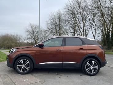 SPOTICAR Peugeot 3008 1.2 Puretech Allure Euro 6 (s/s) 5dr Used Car - Suv Petrol Bronze - Swansea - 1200585050_5