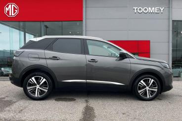 SPOTICAR Peugeot 3008 1.2 Puretech Allure Premium Eat Euro 6 (s/s) 5dr Used Car - Suv Petrol Grey - Basildon - 1200585052_4
