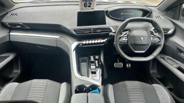 SPOTICAR Peugeot 3008 1.2 Puretech Active Premium + Eat Euro 6 (s/s) 5dr Used Car - Suv Petrol Grey - Godalming - 1200589655_4