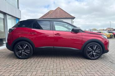 SPOTICAR Peugeot 3008 1.6 13.2kwh Gt E-eat 4wd Euro 6 (s/s) 5dr Used Car - Suv Plug-in Hybrid Red - Worthing - 1200592773_2