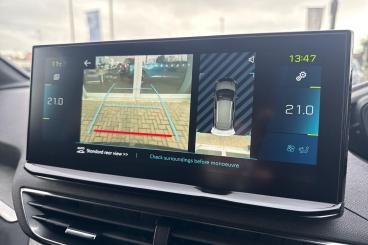 SPOTICAR Peugeot 3008 1.6 13.2kwh Gt E-eat 4wd Euro 6 (s/s) 5dr Used Car - Suv Plug-in Hybrid Red - Worthing - 1200592773_4