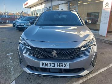 SPOTICAR Peugeot 3008 1.2 Puretech Gt Eat Euro 6 (s/s) 5dr Used Car - Suv Petrol Grey - Wokingham - 1200594004_2
