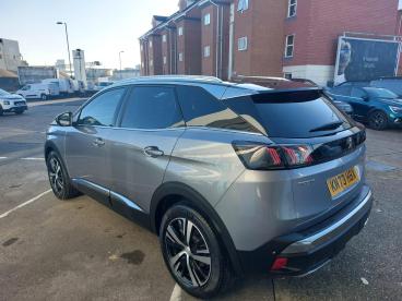 SPOTICAR Peugeot 3008 1.2 Puretech Gt Eat Euro 6 (s/s) 5dr Used Car - Suv Petrol Grey - Wokingham - 1200594004_4