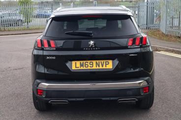 SPOTICAR Peugeot 3008 1.2 Puretech Gt Line Premium Euro 6 (s/s) 5dr Used Car - Suv Petrol Black - Bromsgrove - 1200594070_4