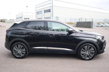SPOTICAR Peugeot 3008 1.2 Puretech Gt Line Premium Euro 6 (s/s) 5dr Used Car - Suv Petrol Black - Bromsgrove - 1200594070_5