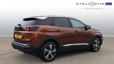 SPOTICAR Peugeot 3008 1.2 Puretech Allure Euro 6 (s/s) 5dr Used Car - Suv Petrol  - Sale - 1200594285_3