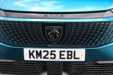 SPOTICAR Peugeot 3008 1.2 Gt E-dsc6 Euro 6 (s/s) 5dr Used Car - Suv Hybrid Blue - Walsall - 1200599048_5