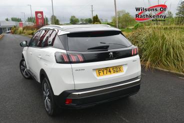 SPOTICAR Peugeot 3008 1.6 12.4kwh Allure E-eat Euro 6 (s/s) 5dr Used Car - Suv Plug-in Hybrid White - Ballymena County Antrim - 1200605248_4