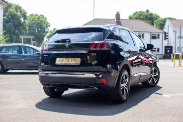 SPOTICAR Peugeot 3008 1.5 Bluehdi Gt Eat Euro 6 (s/s) 5dr Used Car - Suv Diesel Black - Hinckley - 1200607807_3