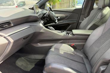 SPOTICAR Peugeot 3008 1.2 Puretech Gt Line Premium Eat Euro 6 (s/s) 5dr Used Car - Suv Petrol Blue - Dorchester - 1200608075_2