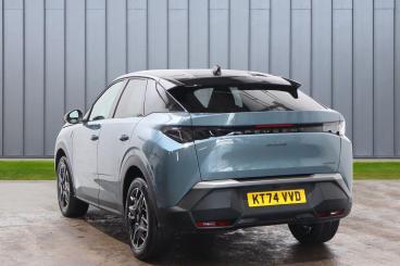 SPOTICAR Peugeot 3008 1.2 Gt E-dsc6 Euro 6 (s/s) 5dr Used Car - Suv Hybrid Blue - Weston-super-mare - 1200608631_4