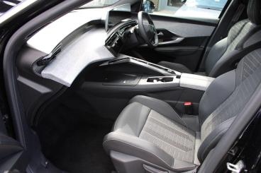 SPOTICAR Peugeot 3008 1.2 Gt E-dsc6 Euro 6 (s/s) 5dr Used Car - Suv Hybrid Black - Yeovil - 1200610705_2