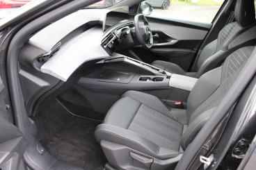 SPOTICAR Peugeot 3008 1.2 Gt E-dsc6 Euro 6 (s/s) 5dr Used Car - Suv Hybrid Grey - Yeovil - 1200610706_2