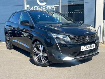 SPOTICAR Peugeot 3008 1.2 Puretech Gt Eat Euro 6 (s/s) 5dr Used Car - Suv Petrol Black - Watford - 1200610992_2
